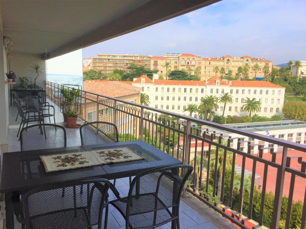 Appartement F3 Vue Mer Et Croisette Cannes Exterior foto